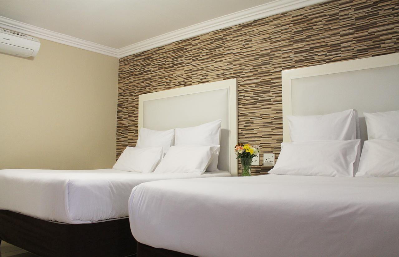 Bayside Hotel Pinetown New Germany Oda fotoğraf